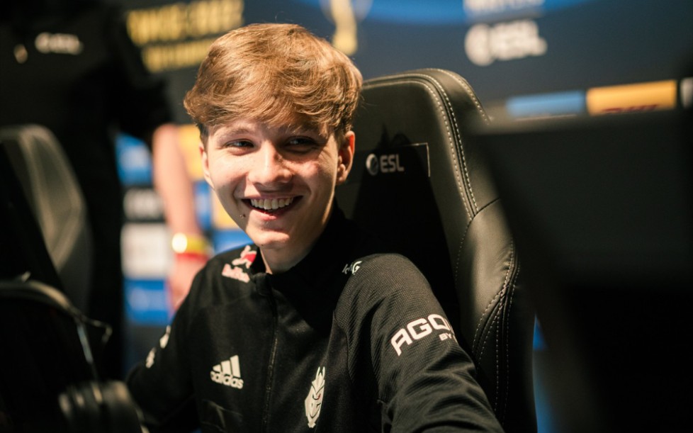 總是能吸引 總是能吸引